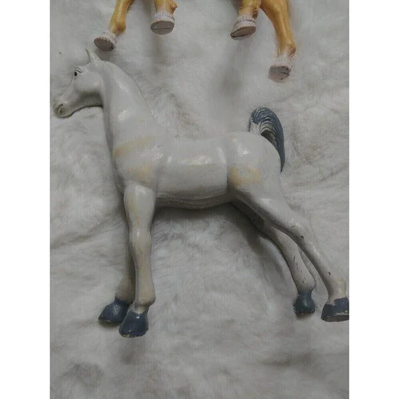 Vintage Imperial Toy Horses copyright 1975 lot - Picture 8 of 12